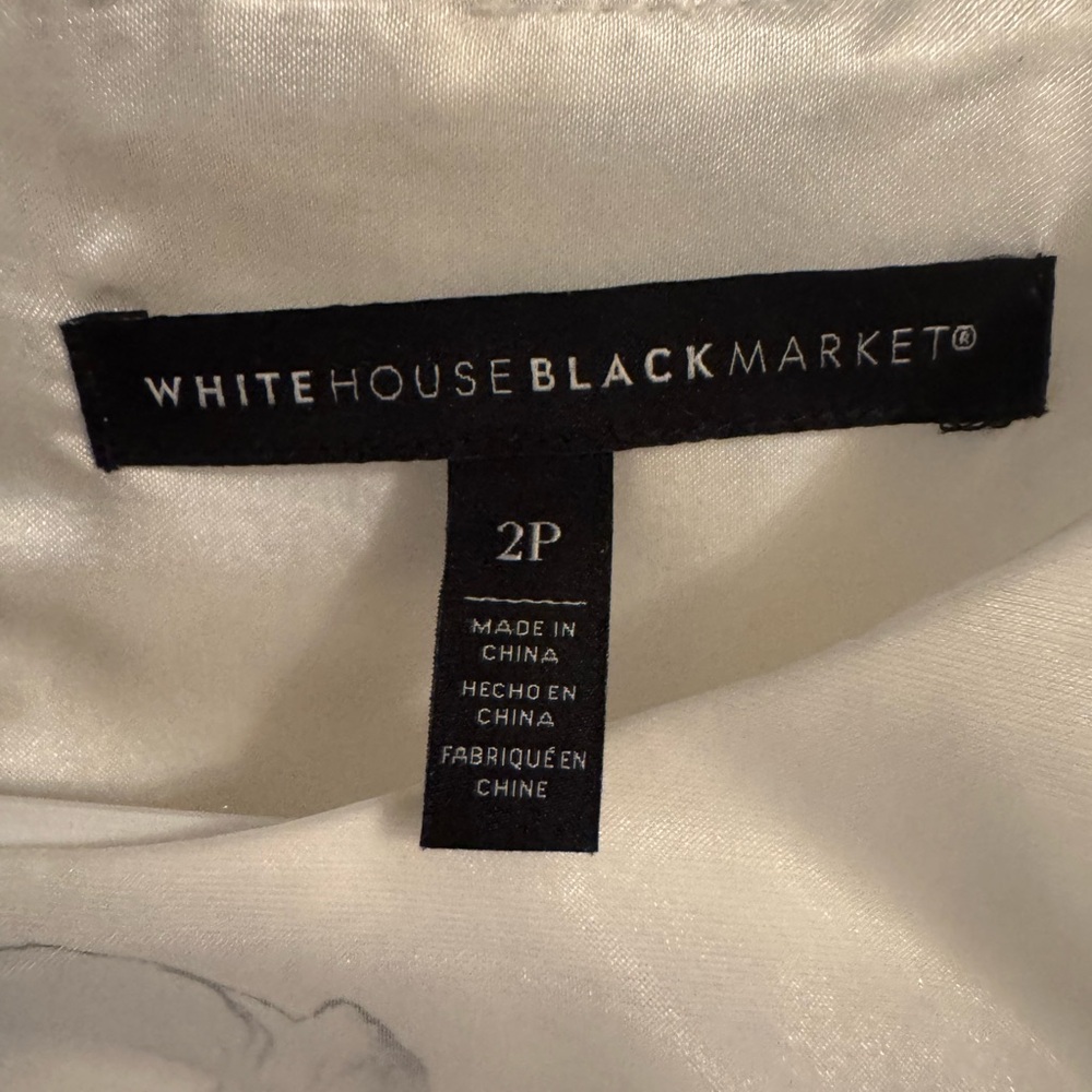 White House Black Market Floral Print Organza Zip Back Blouse Size 2Petite NWOT - Picture 3 of 5